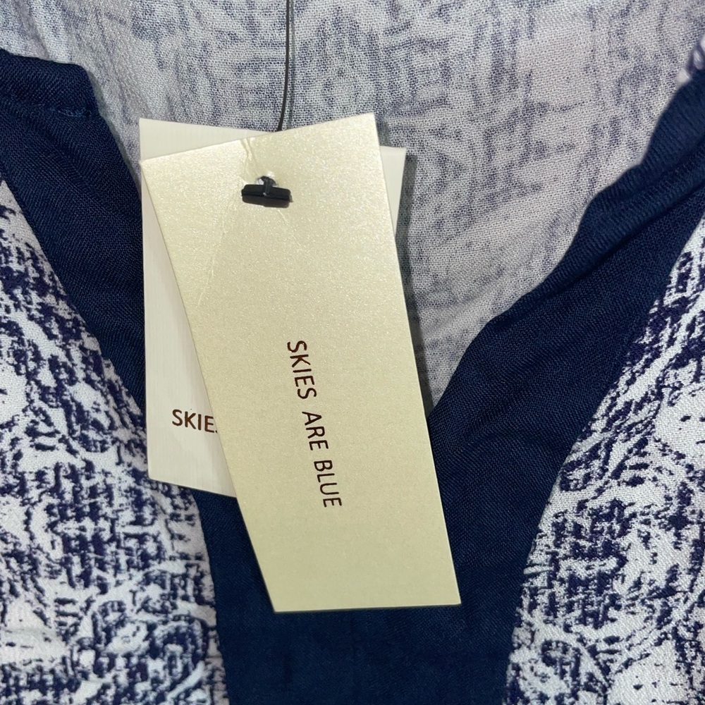 NWT Skies Are Blue Blouse NWT medium - Picture 3 of 5